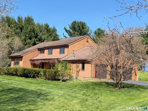 92 Buckingham Dr, Glastonbury, CT, 06033-2733 | Card Image