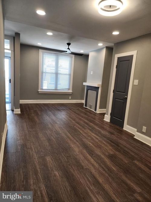 208 N Horton St, PHILADELPHIA, PA, 19139-1118 | Card Image