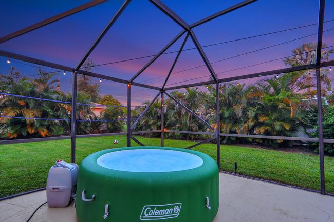 2346 N Wallen Dr, House other with 3 bedrooms, 2 bathrooms and null parking in West Palm Beach FL | Image 6