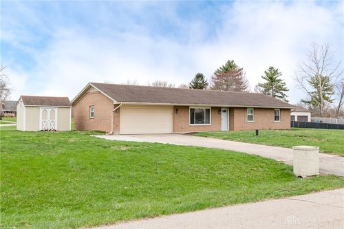 8677 Oriole Dr, Franklin, OH, 45005-4230 | Card Image