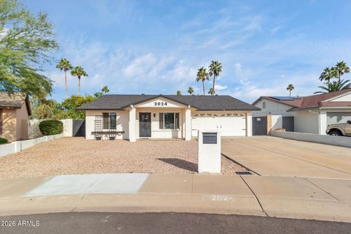 2024 E Rice Dr, Tempe, AZ, 85283-2425 | Card Image