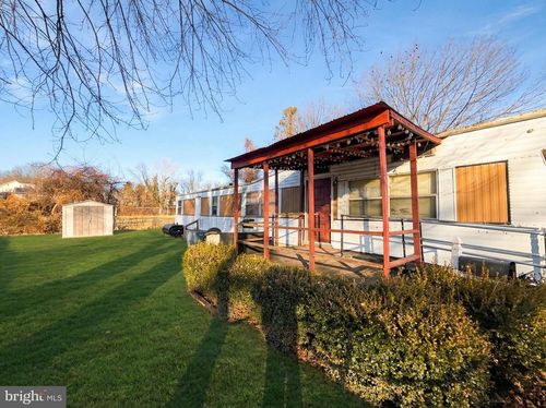 418 &amp; 420 Willow Street, HIGHSPIRE, PA, 17034 | Card Image