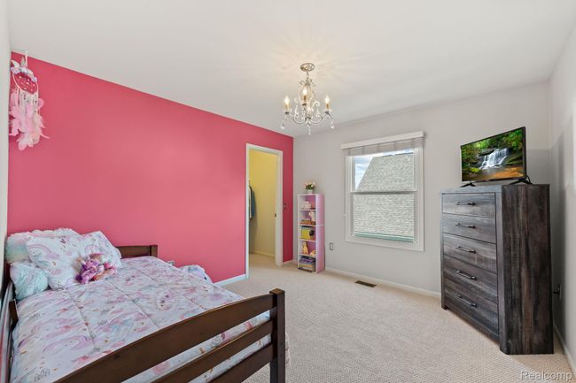 30-web-or-mls-A0100330.jpg | Image 23