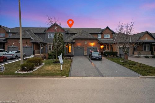 30 Conrad Pl, Grimsby, ON, L3M5S5 | Card Image