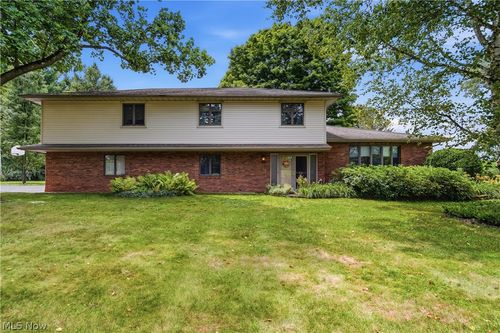 10685 Limeridge Rd, Hiram, OH, 44234-9742 | Card Image
