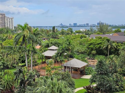 apt-1009-1000 Quayside Ter, Miami, FL, 33138-2218 | Card Image