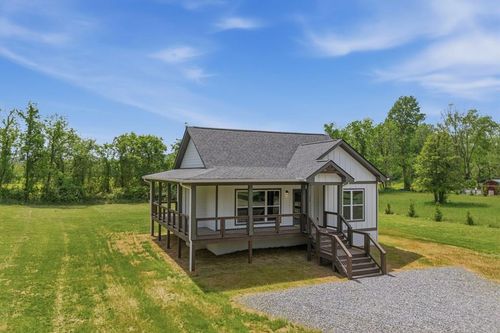 155 Waldorf Place, Brasstown, NC, 28902 | Card Image