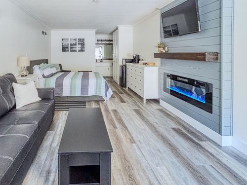 5610 Shanty Creek Rd, Bellaire, MI, 49615-8922 | Card Image