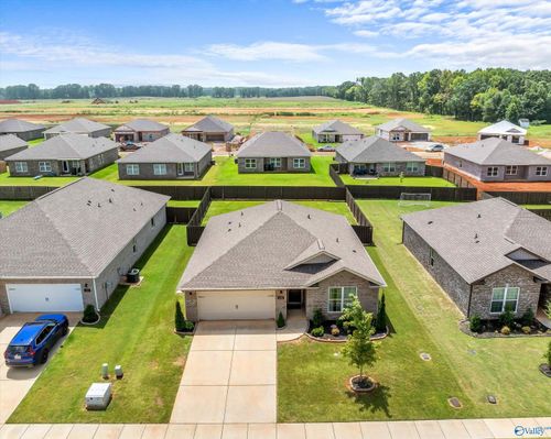 150 Hazel Pine Trl, Hazel Green, AL, 35750-7204 | Card Image