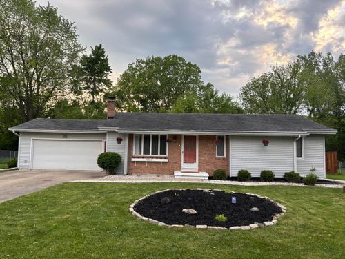 16124 Eskes St, Lansing, MI, 48906-1901 | Card Image