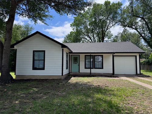313 Mary St, Rockdale, TX, 76567-2739 | Card Image