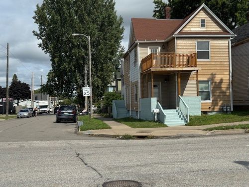 1901 Liberty St, Erie, PA, 16502-2573 | Card Image