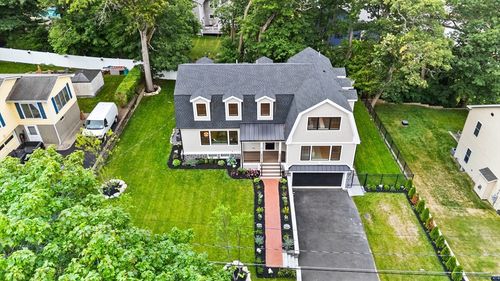 14 Grant Rd, Winchester, MA, 01890-1017 | Card Image