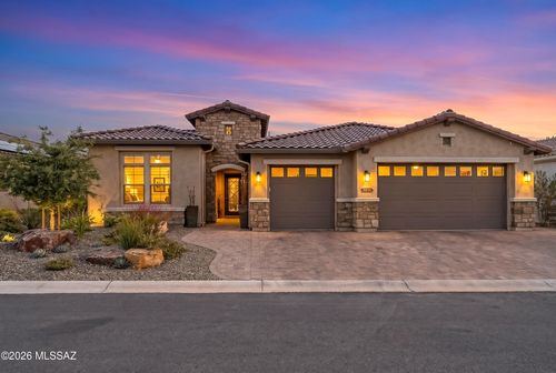 61369 E Limestone St, Oracle, AZ, 85623-2054 | Card Image