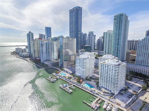 350-825 Brickell Bay Dr, Miami, FL, 33131-2936 | Card Image