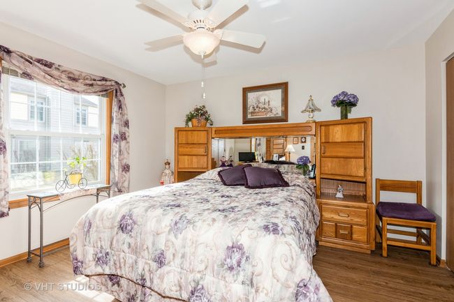 1351 Woodlake Dr, Townhouse with 2 bedrooms, 2 bathrooms and 1 parking in Carol Stream IL | Image 11