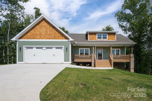 244 Country Dr, Mars Hill, NC, 28754 | Card Image