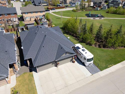 561 Boulder Creek Green Se, Langdon, AB, T0J1X3 | Card Image