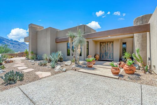 1005 W Soft Wind Pl, Oro Valley, AZ, 85737-8629 | Card Image