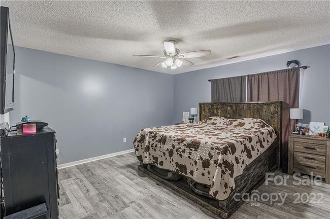 617 Crout Pond Way, House other with 3 bedrooms, 2 bathrooms and null parking in Gilbert SC | Image 18