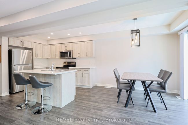 196 Heron St, House attached with 3 bedrooms, 3 bathrooms and 2 parking in Welland ON | Image 18