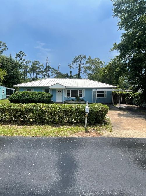 110 Westcott Cir, Port St. Joe, FL, 32456-1640 | Card Image