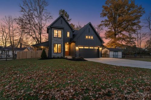 4612 Miller Rd, Blue Ash, OH, 45242-6116 | Card Image