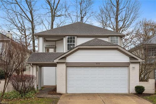 906 Nicklaus Dr, Newport News, VA, 23602-8893 | Card Image