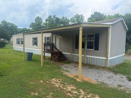502 E 5th St, Stevenson, AL, 35772-3264 | Card Image