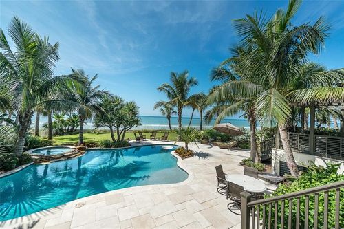 500 Gulf Boulevard, BELLEAIR SHORES, FL, 33786 | Card Image