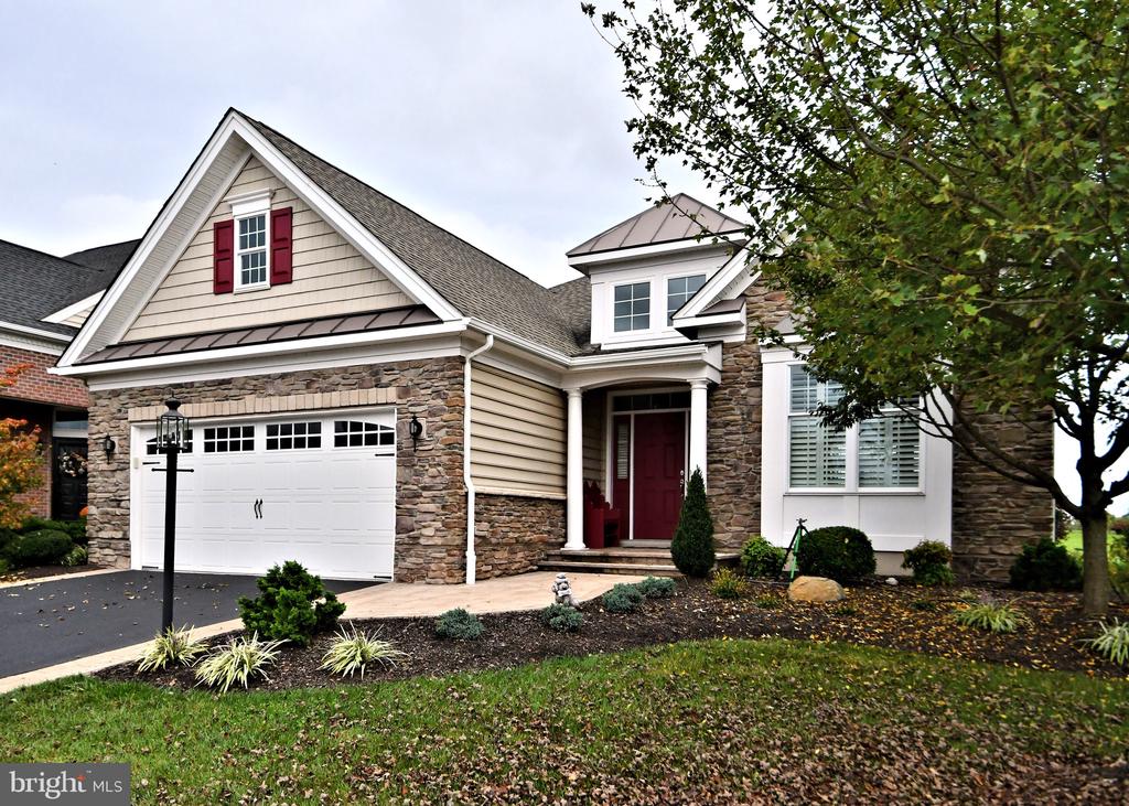 Spencer Dr, Schwenksville, PA 19473