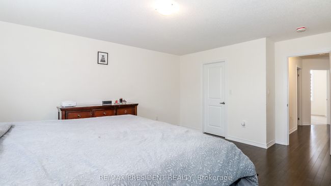 2214 Lozenby St, House other with 3 bedrooms, 3 bathrooms and 2 parking in Innisfil ON | Image 35