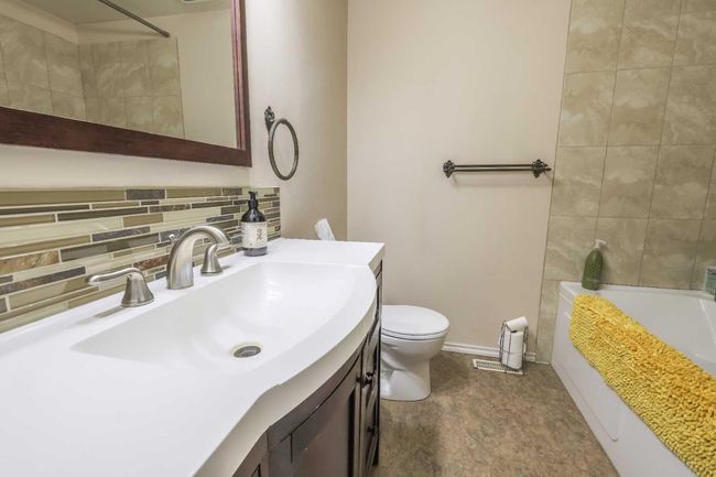 71034-AANDAMPB - Township Road 38-1 Rocky Mtn. House, House other with 4 bedrooms, 2 bathrooms and null parking in Rocky Mountain House AB | Image 18