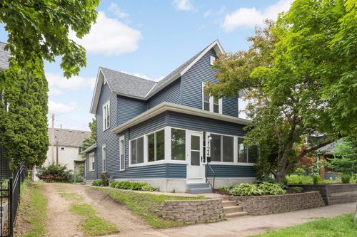 124 W 27th St, Minneapolis, MN, 55408-1501 | Card Image
