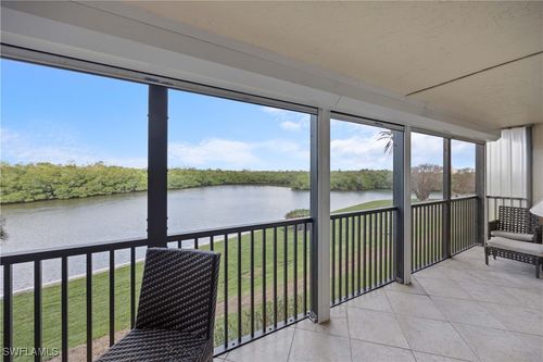 103s-15 Bluebill Ave, NAPLES, FL, 34108-1759 | Card Image