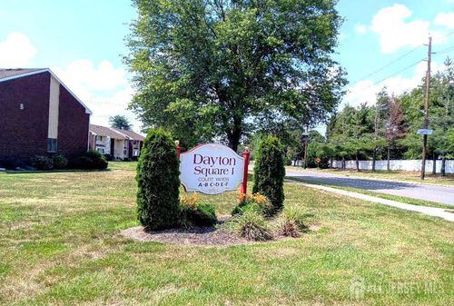 f4-4 Lincoln Ln, Dayton, NJ, 08810 | Card Image