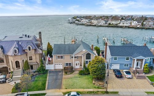 3124 Shore Rd, Bellmore, NY, 11710-4838 | Card Image