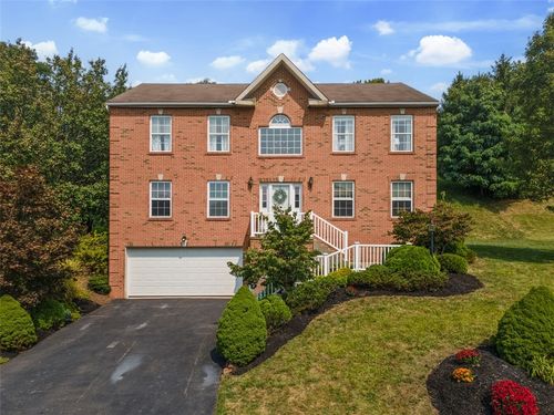 528 Potomac Dr, Washington, PA, 15301-9587 | Card Image