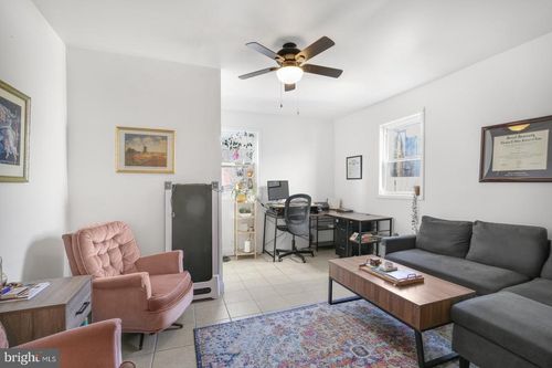 apt-2f-2010 E York St, PHILADELPHIA, PA, 19125-1241 | Card Image