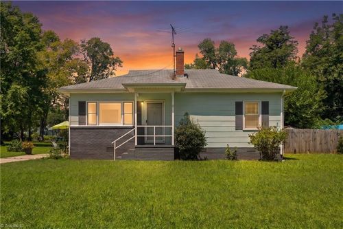 1403 Mcguinn Drive, High Point, NC, 27262 | Card Image