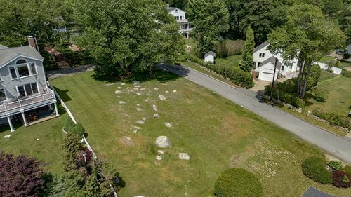 29 Flume Rd, Gloucester, MA, 01930-5243 | Card Image