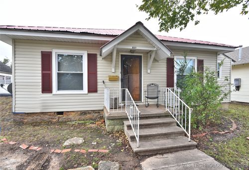 807 Price Ave, Hominy, OK, 74035-4013 | Card Image