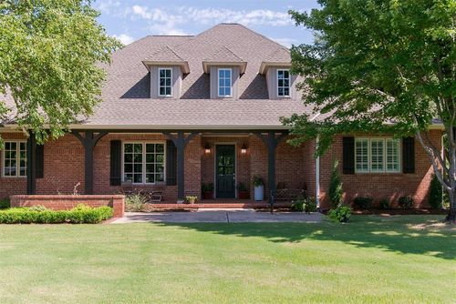 148 Deer Creek Road, Edmond, OK, 73012 | Card Image