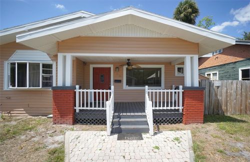 916 E 25th Ave, TAMPA, FL, 33605-1738 | Card Image
