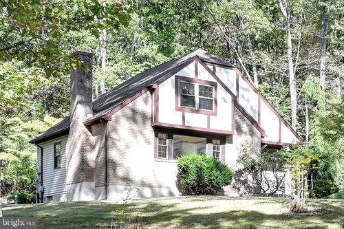 40 High Rd, ASHLAND, PA, 17921-9210 | Card Image