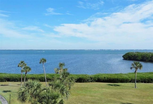 PH2 - 4600 Gulf Of Mexico Drive, Condo with 2 bedrooms, 2 bathrooms and null parking in Longboat Key FL | Image 9