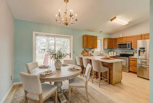 4745 Narvik Dr, Eagan, MN, 55122-2669 | Card Image