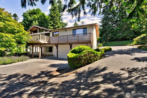 782 Lillooet Ct, La Conner, WA, 98257-9610 | Card Image