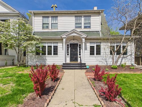 1417 Lexington Avenue, Ashland, KY, 41101-2651 | Card Image