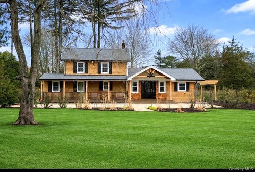 85 Lewis Rd, East Quogue, NY, 11942-5001 | Card Image